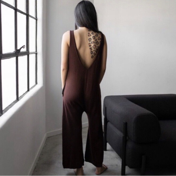 ⬇️ LUNYA alpaca and pima cotton romper, size SM - Picture 2 of 9